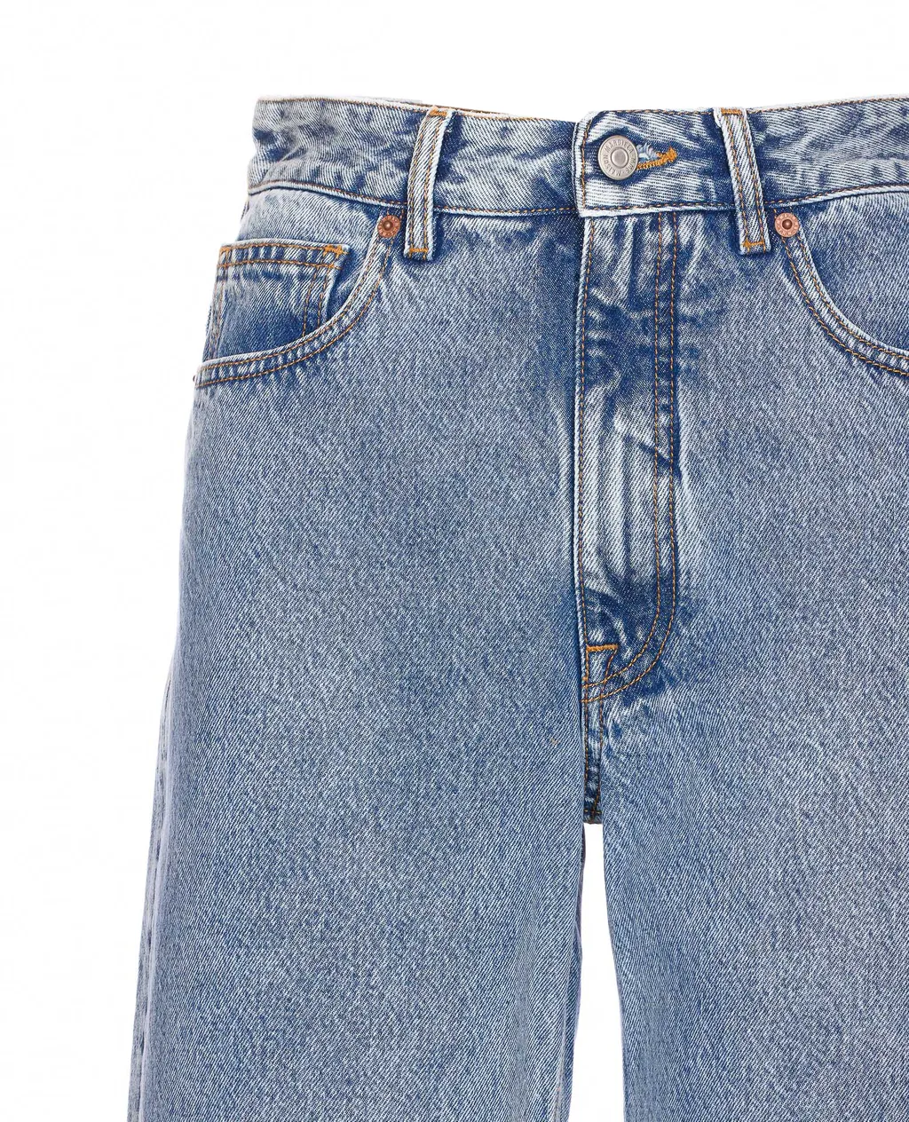 Wide-Leg Jeans