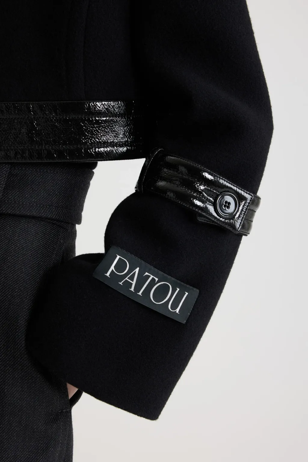 Patou Collared Long-Sleeve Cropped Coat