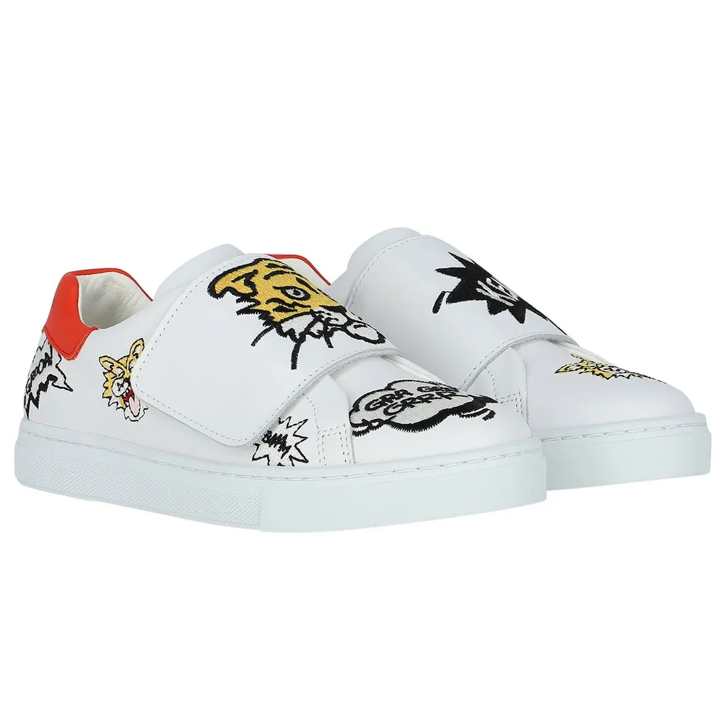Round Toe Casual Shoes