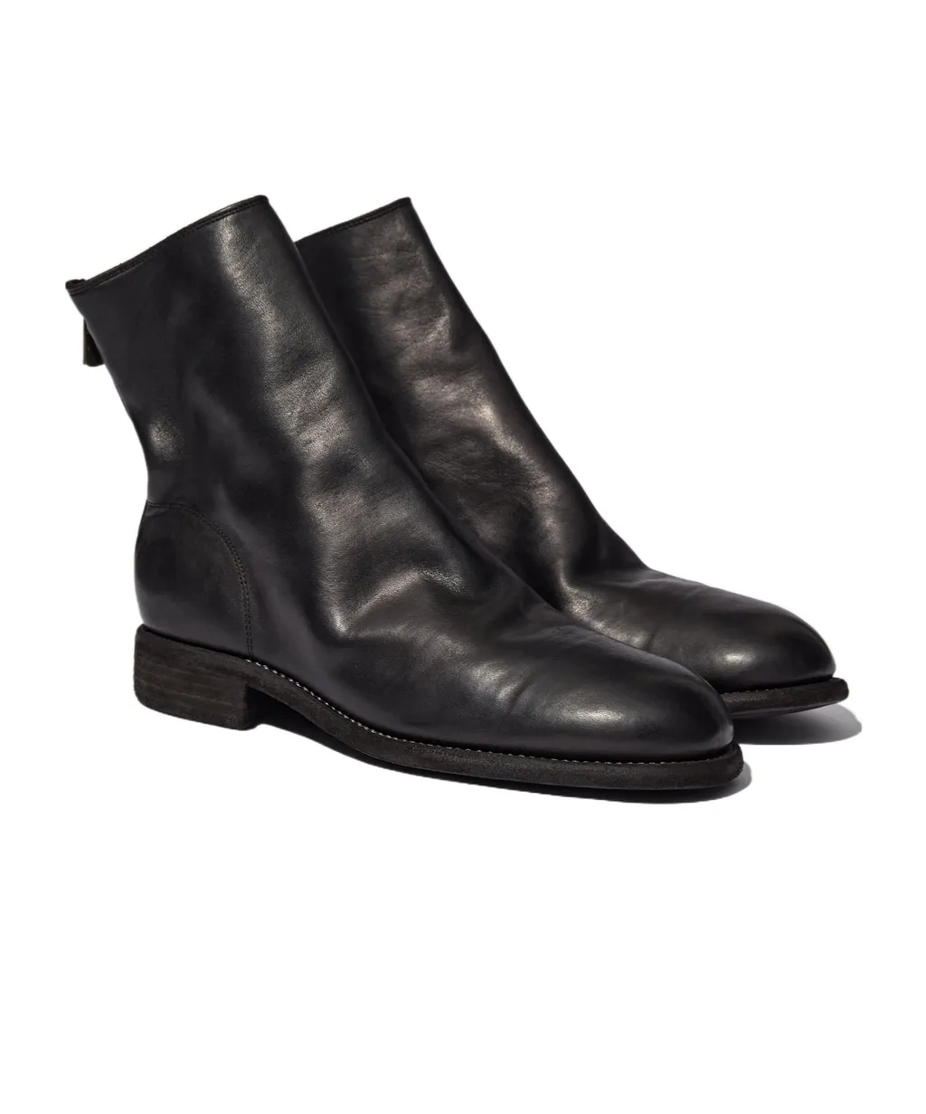 Round Toe Boots