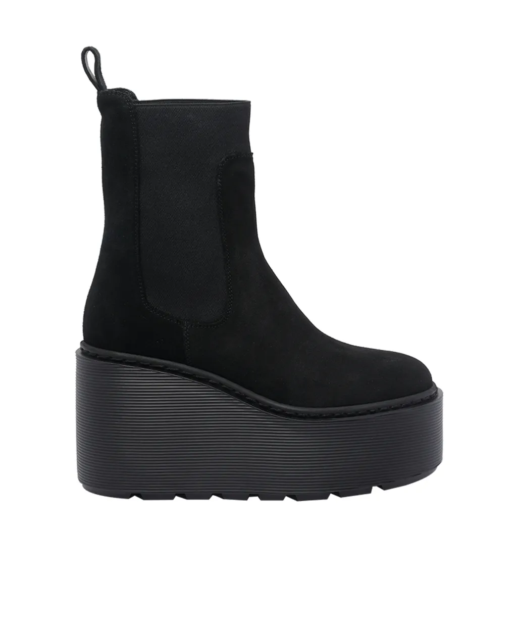 Heeled Boots
