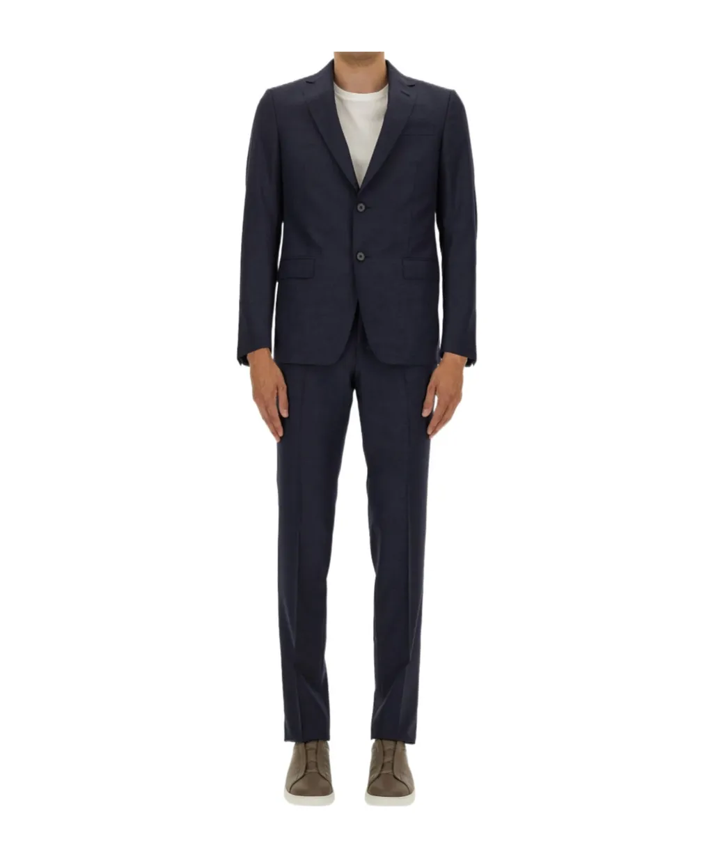 Long-Sleeved Suit