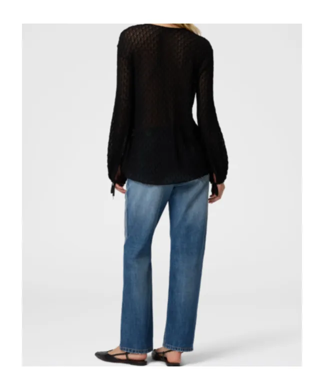 Keyhole-Neck Textured Top