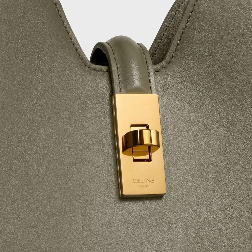 Small Camille 16 Soft Bag In Smooth Calfskin
