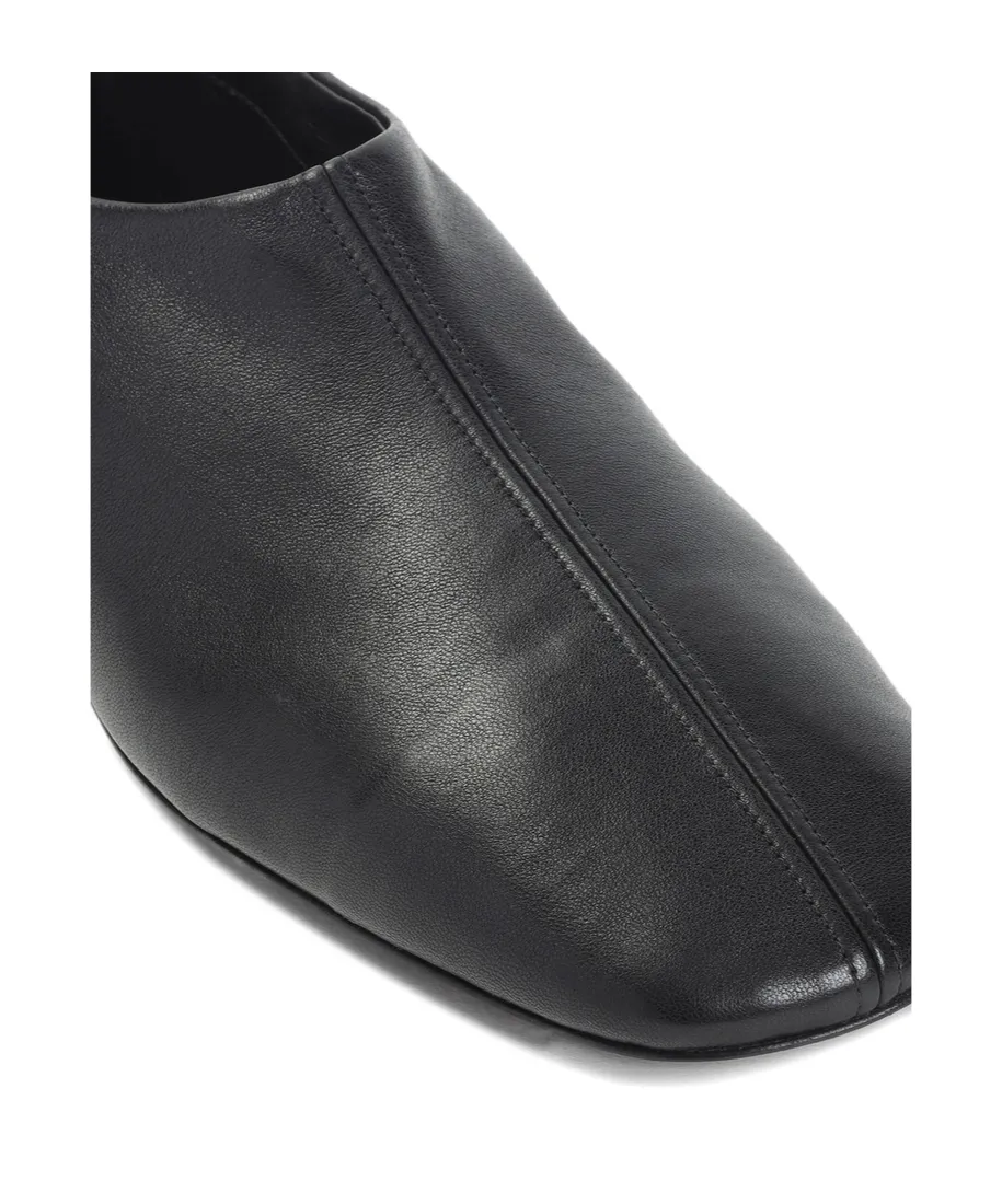 Square Toe Casual Shoes