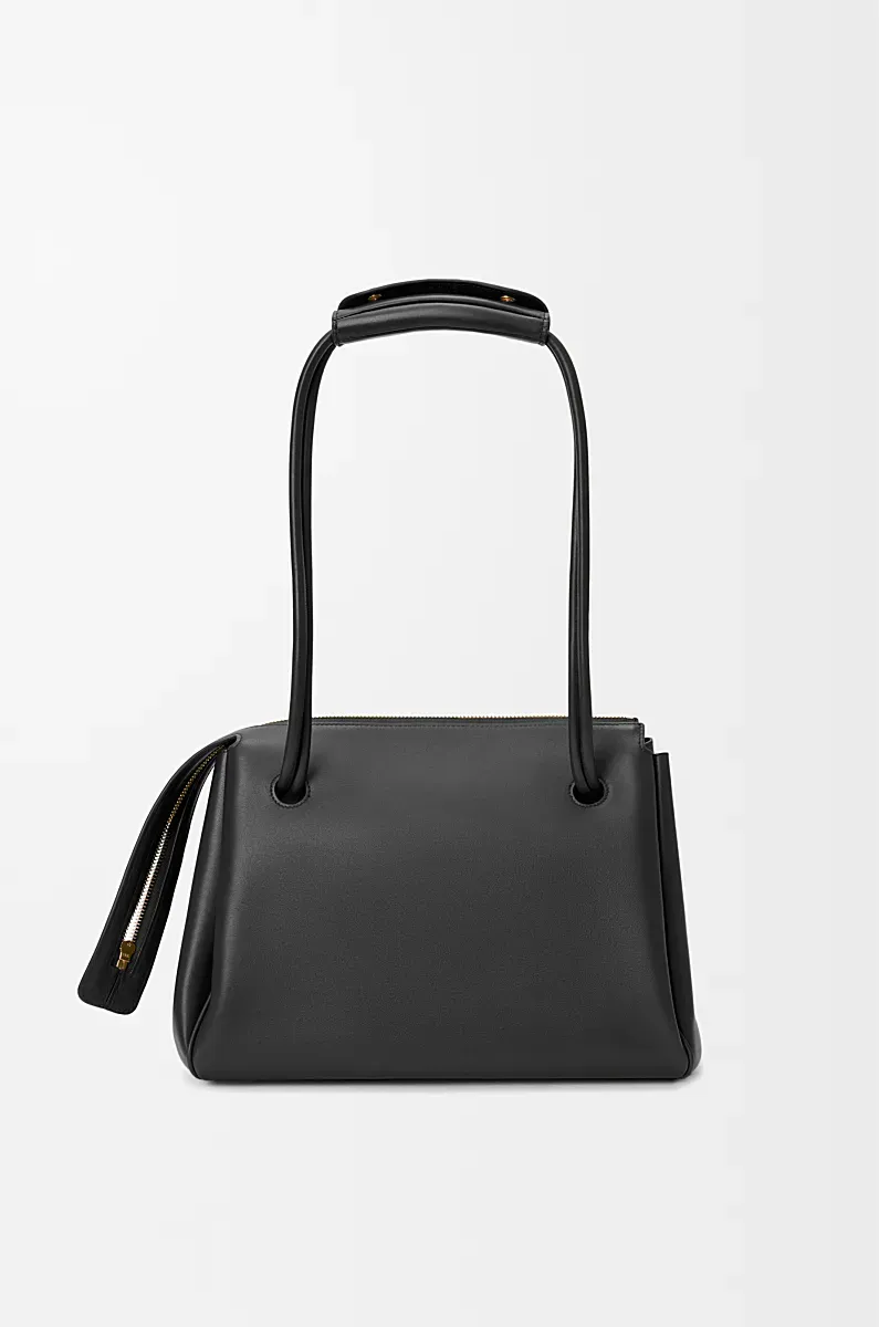 Medium Madrid Shoulder Bag