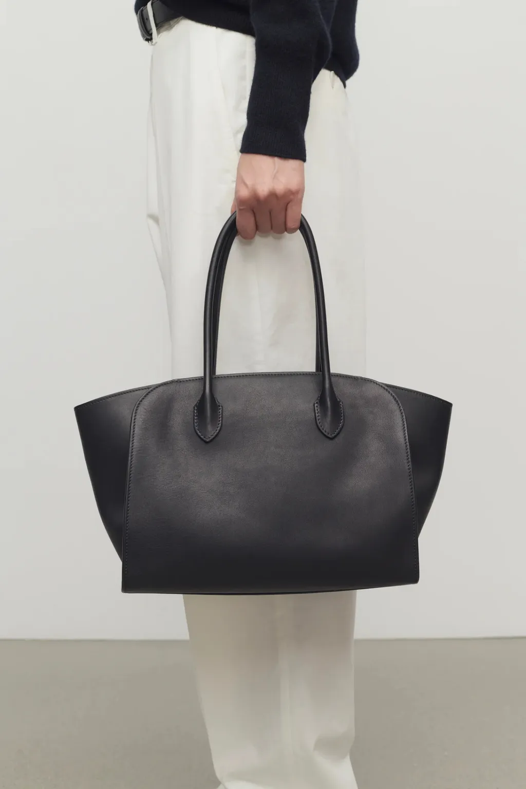 Marlo 12 Handbag