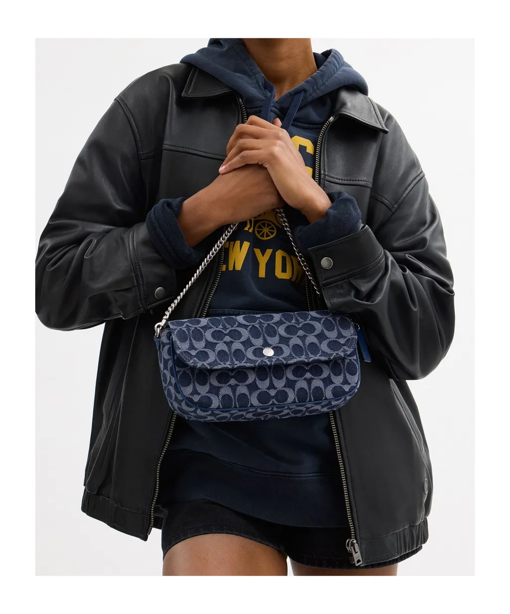 Bolsa Brook Flap Chain Signature Denim Coach - Azul