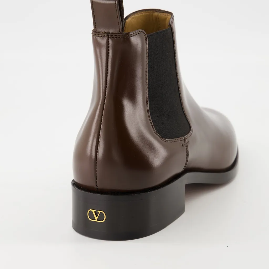 Pas Des Dieux Calfskin Chelsea Boots