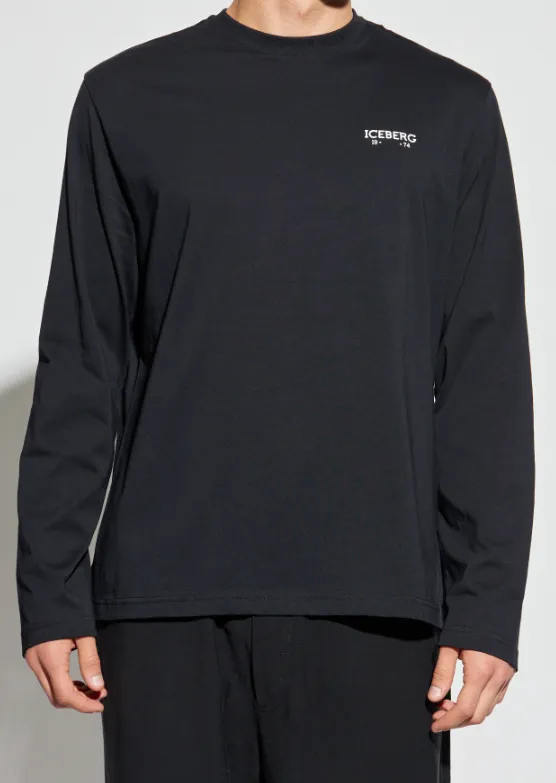 Long-Sleeved T-Shirt