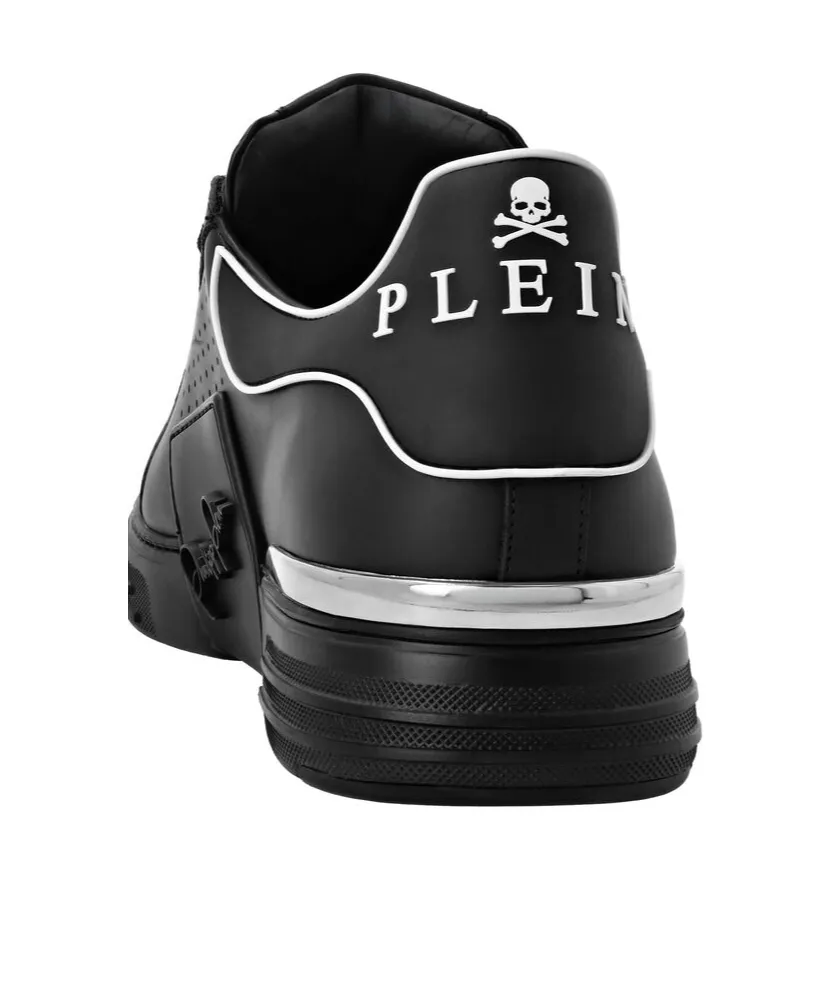 Philipp Plein Hexagon Low-Top Sneakers