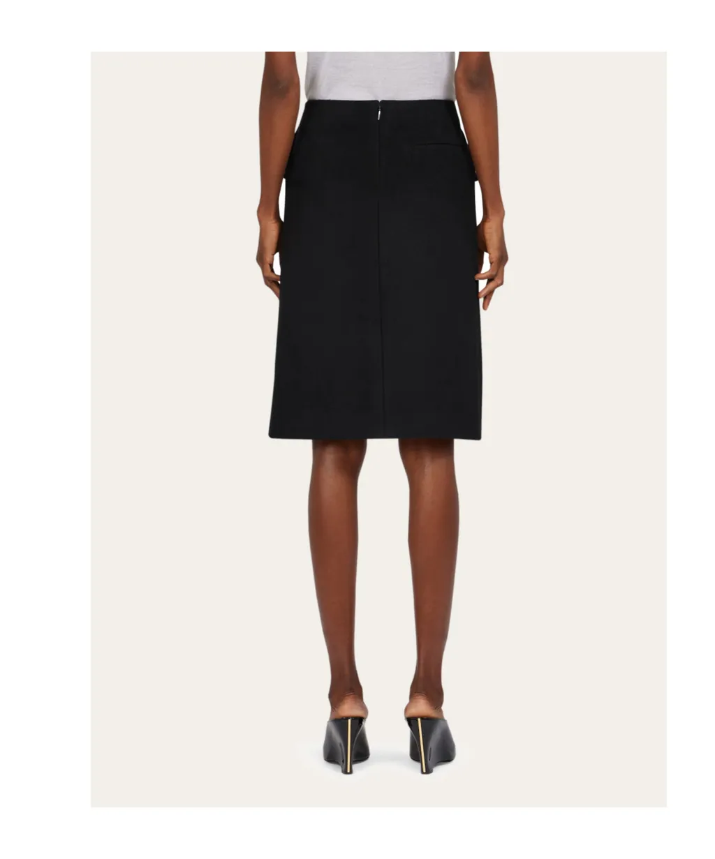 Pocket-Detail Skirt
