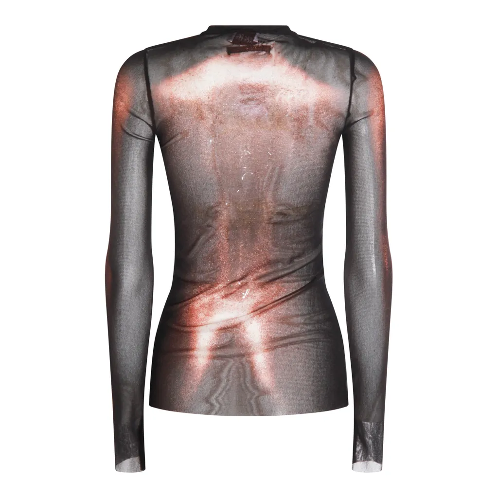 Long-Sleeved T-Shirt