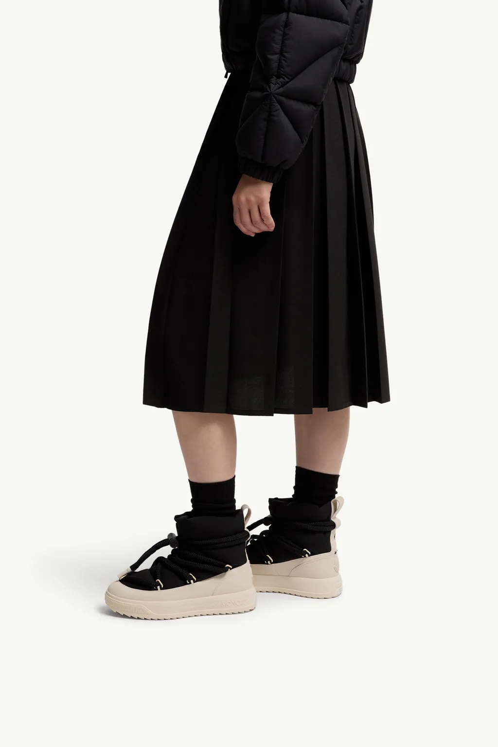 Moncler Altive Mid Snow Boots