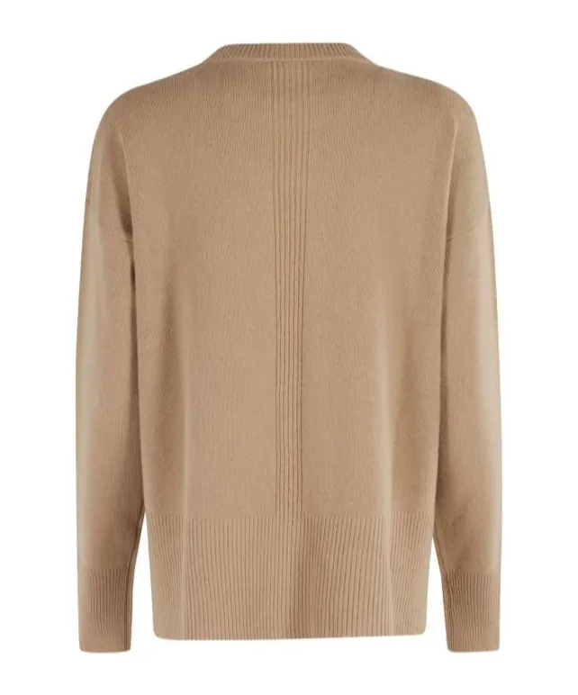 Round-Neck Long-Sleeve Sweater