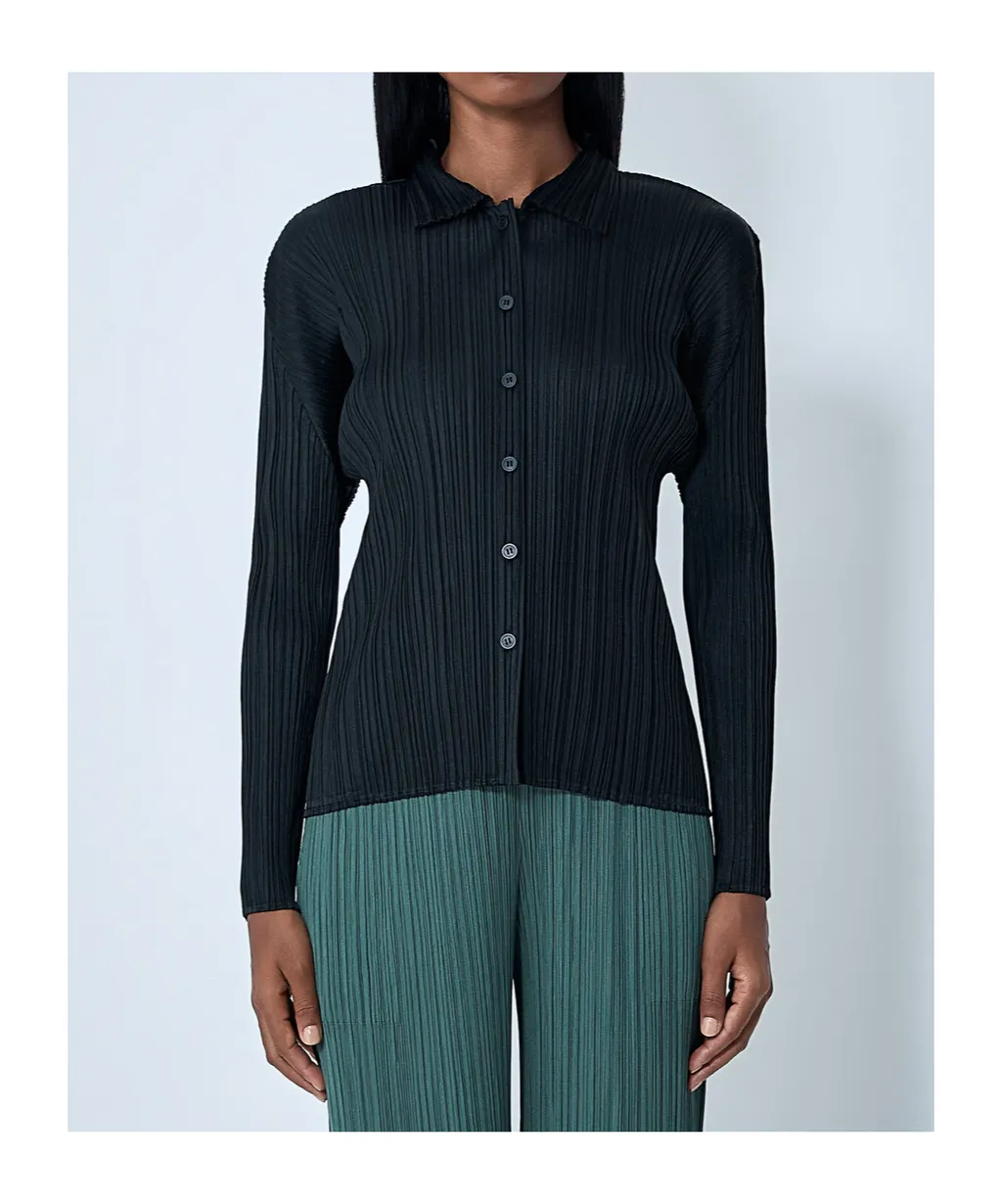 Basics Pleated Long-Sleeve Shirt