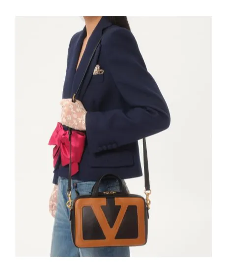 Zipper Shoulder Bag