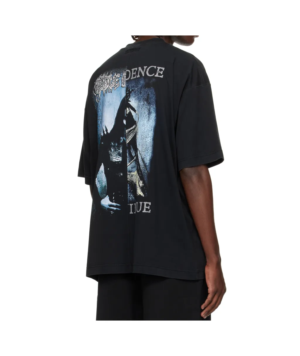 Graphic-Print T-Shirt