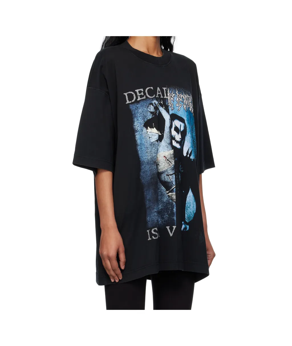 Graphic-Print T-Shirt