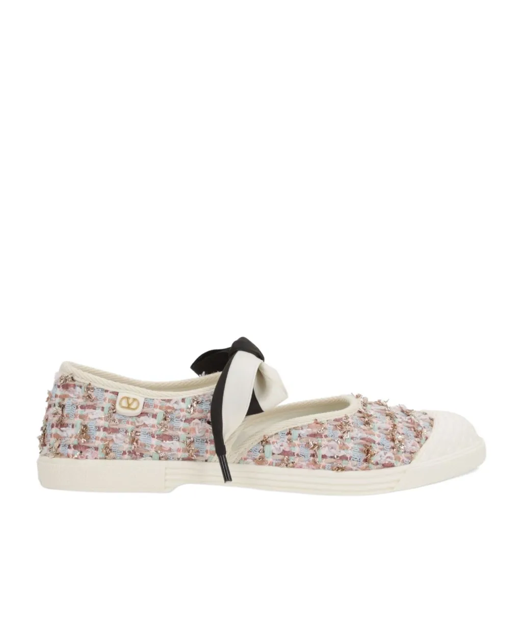 Round Toe Casual Shoes
