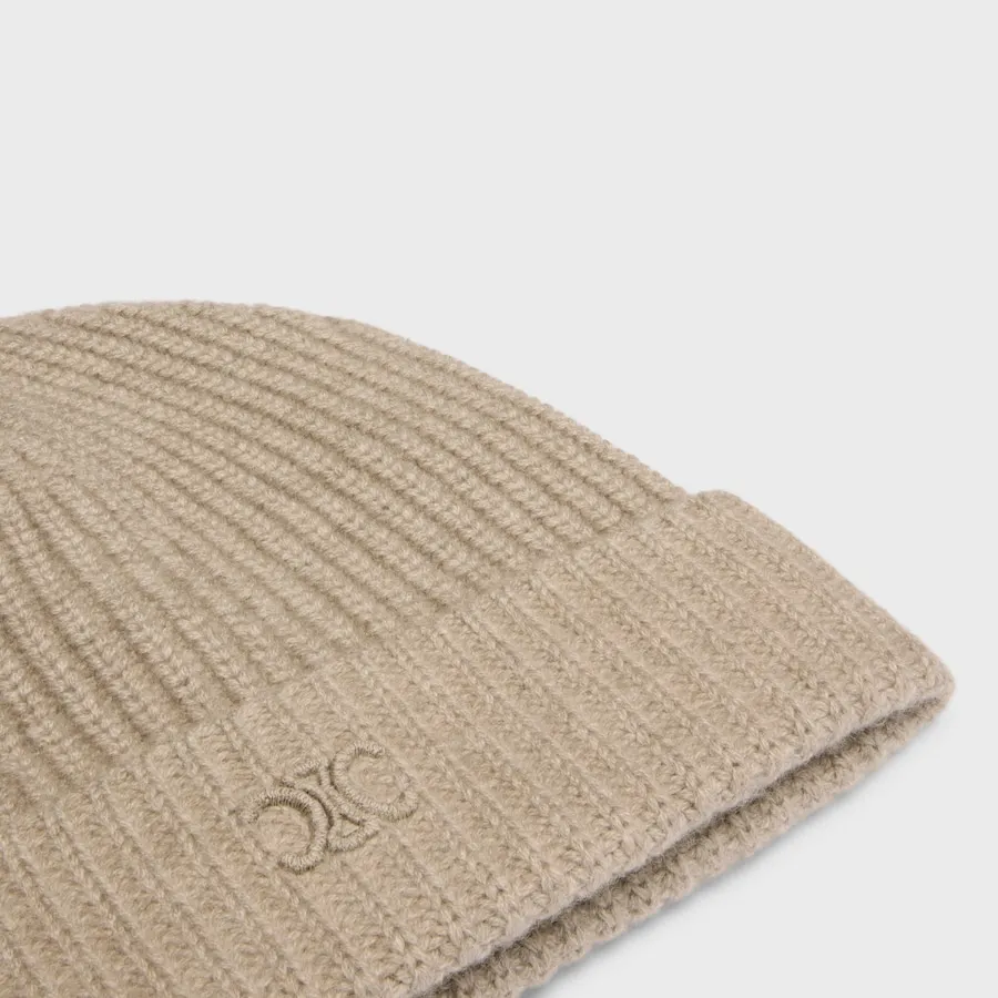 Triomphe Beanie In Scottish Cashmere