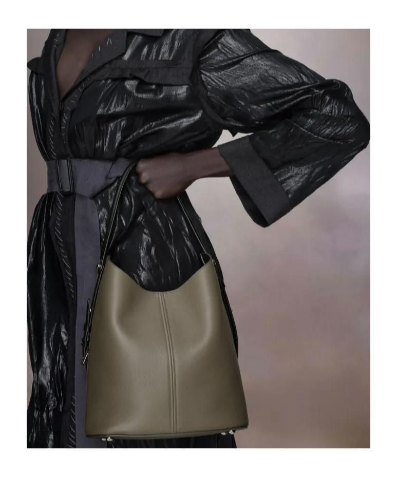 Dress-Age Dual-Strap Leather Shoulder Bag