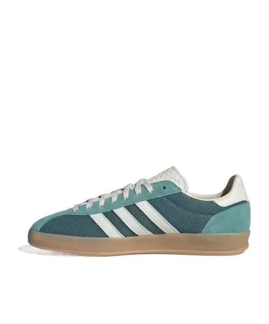 Three-Stripe Mesh Low-Top Sneakers