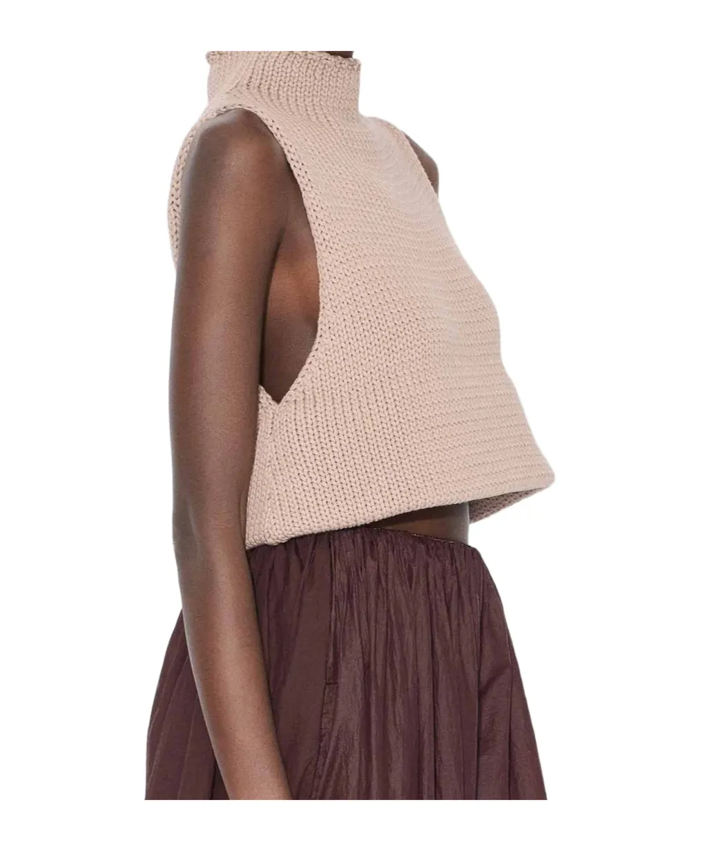 Chunky Knit Sleeveless Sweater