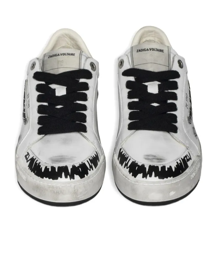 Fly Wings Sneakers