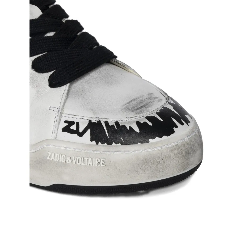 Fly Wings Sneakers