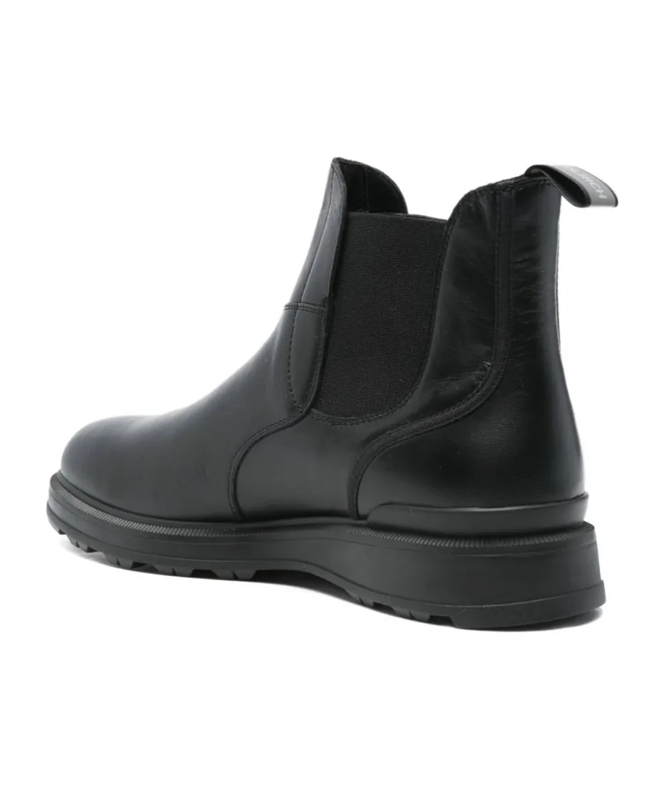 Round-Toe Chelsea Boots