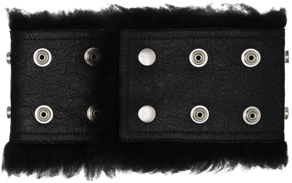 Black Concordians Shearling Neck Band