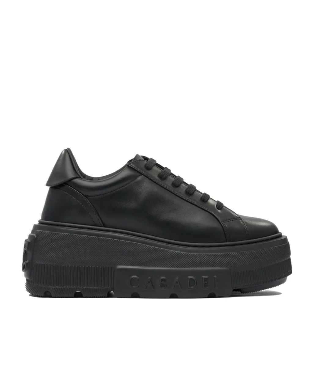 Logo Sneakers