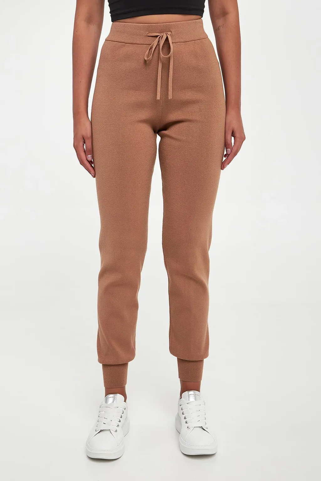 Drawstring-Cuffed Trousers