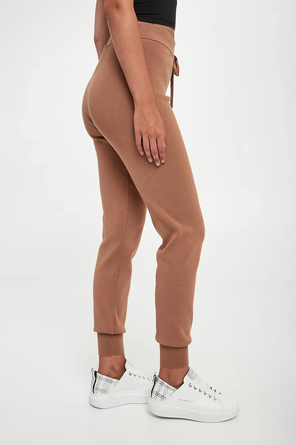 Drawstring-Cuffed Trousers