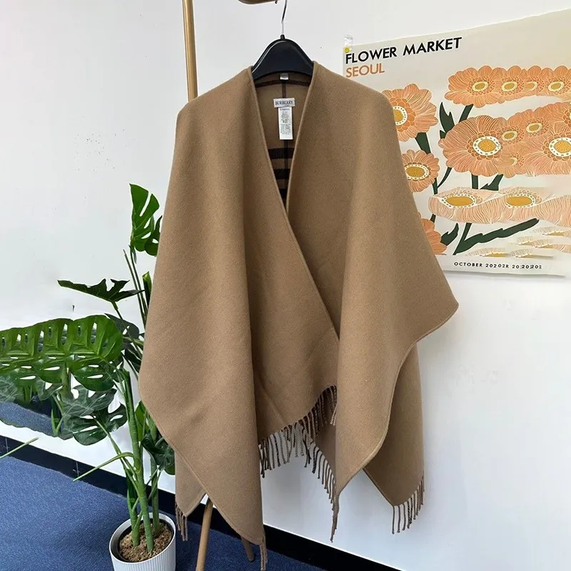 Double-Sided Plaid Shawl