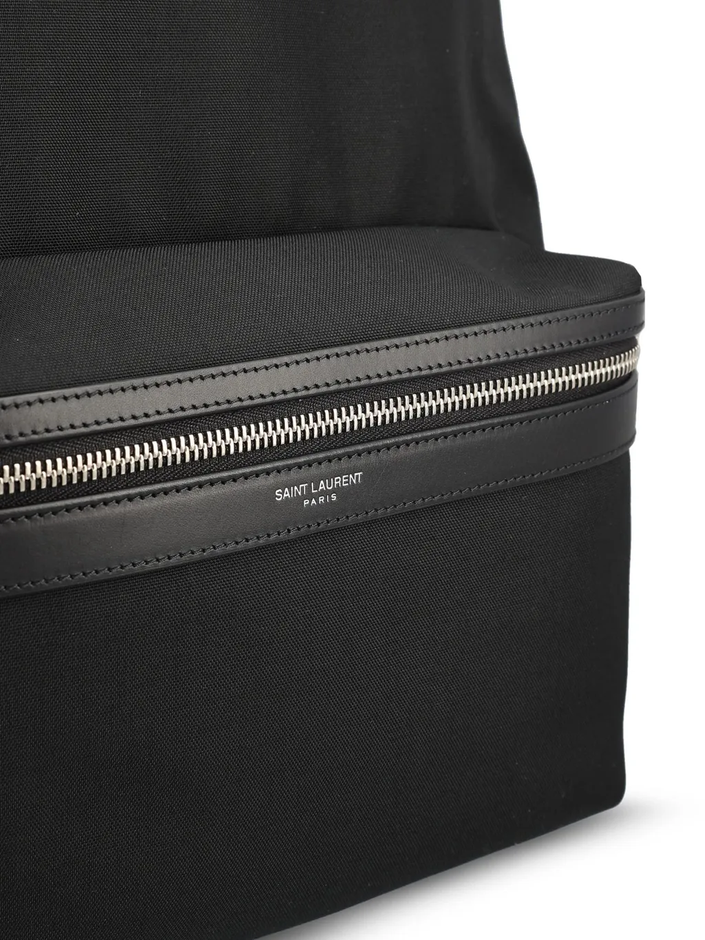 Zip-Fastening Backpack