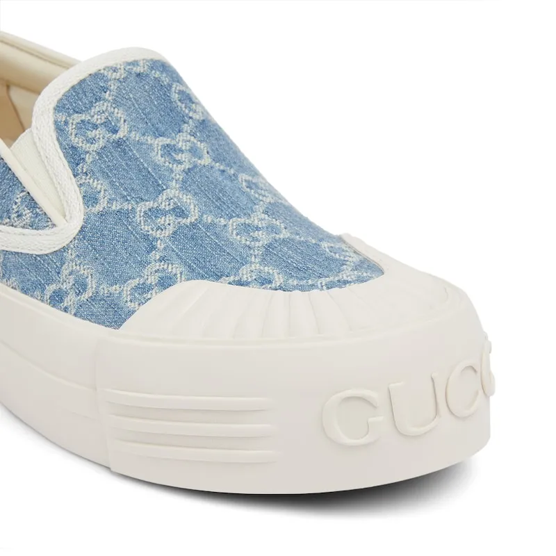 Slip-On Sneaker