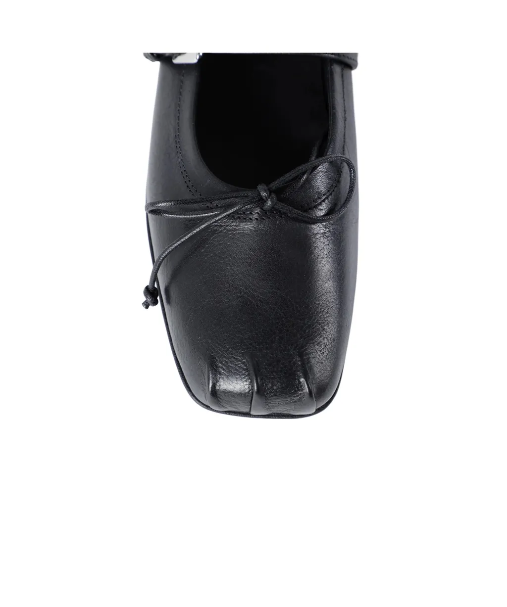 Zoey Ballet Flats