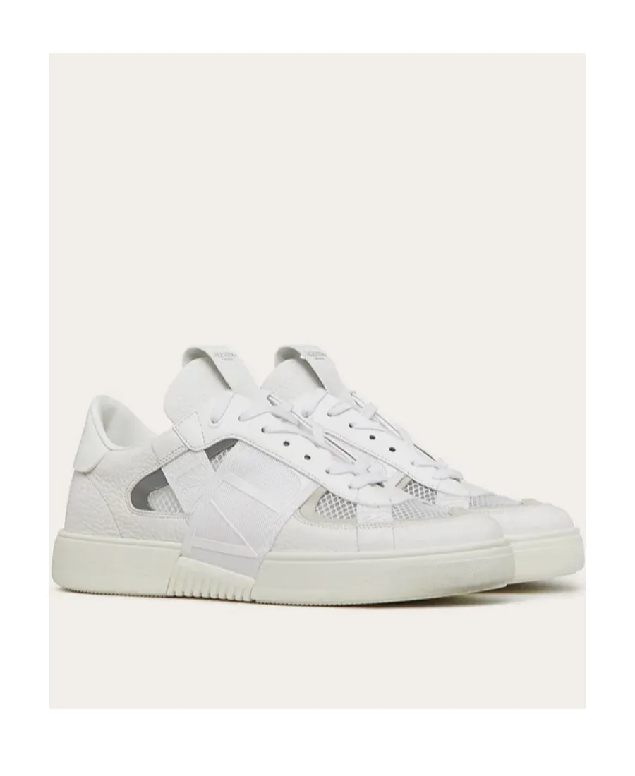 Valentino Vl7N Round Toe Lace-Up Sneakers
