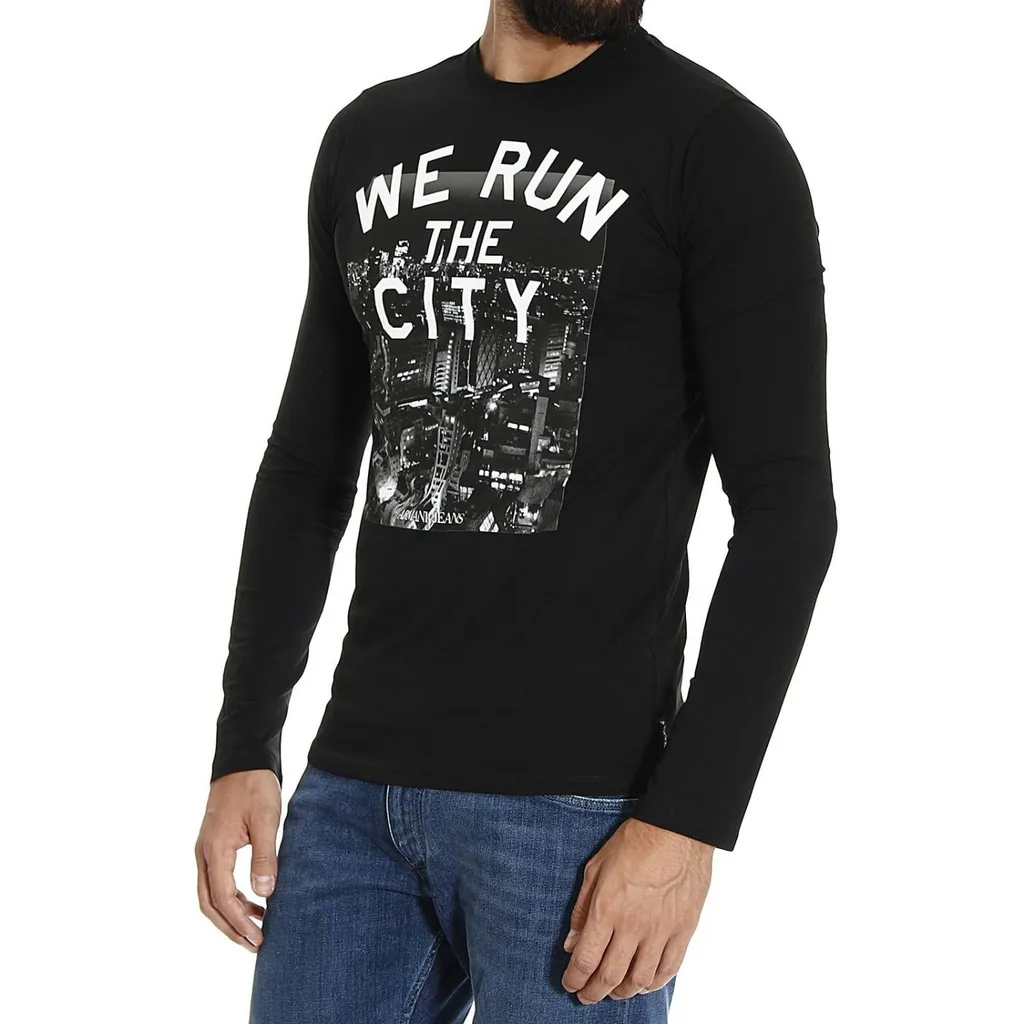 Round Collar And Long-Sleeved T-Shirt