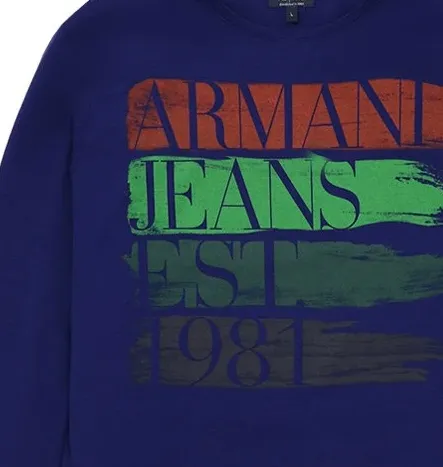 T-Shirt With Round Neck And Long Sleeves