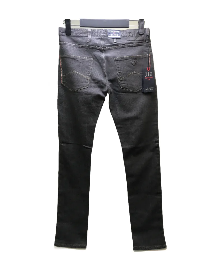 Straight Jeans