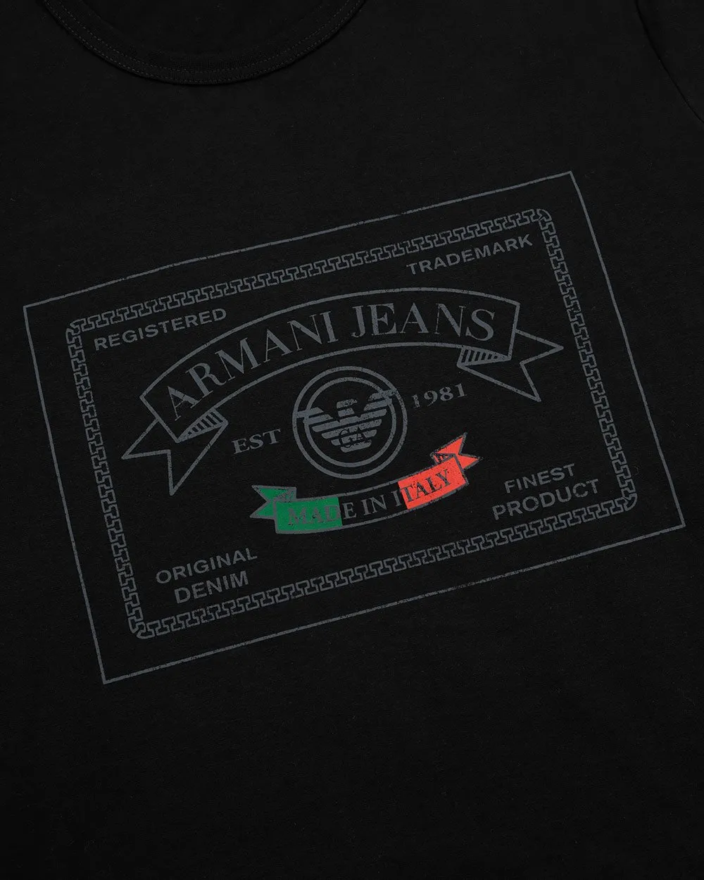 T-Shirt With Round Neck And Long Sleeves