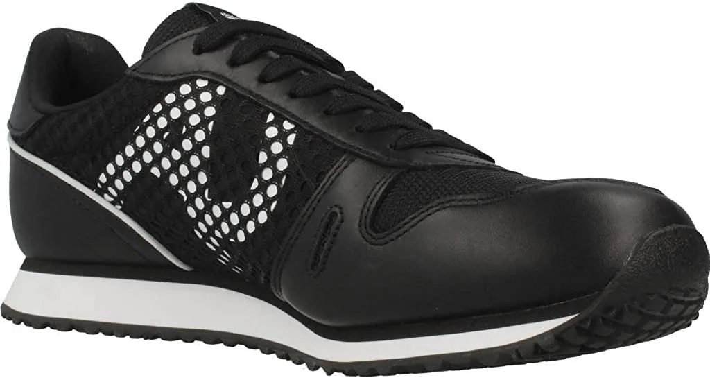 Logo Details Casual Sneakers