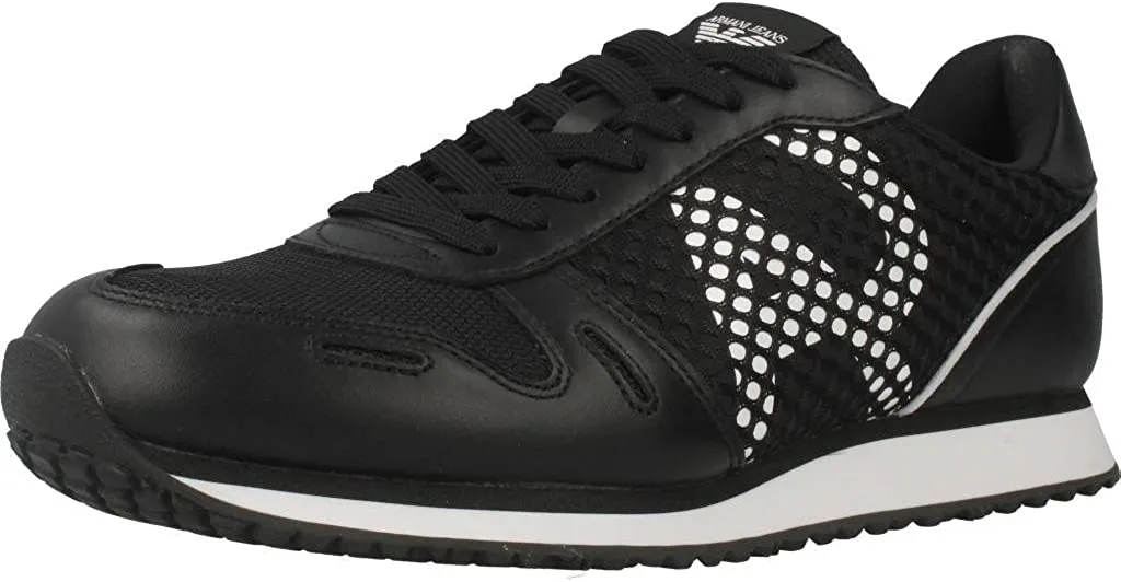 Logo Details Casual Sneakers