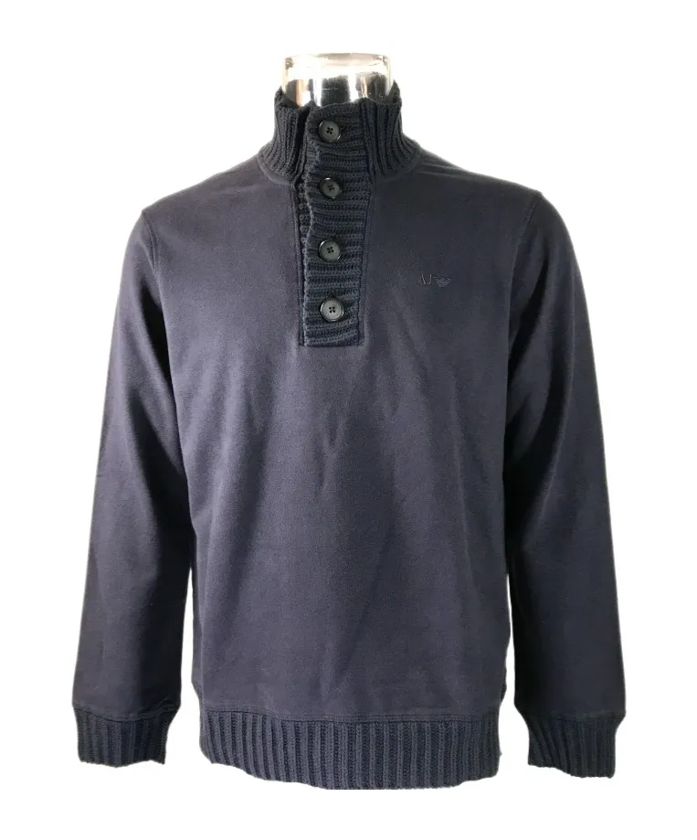 High-Necked Long-Sleeved Sweater