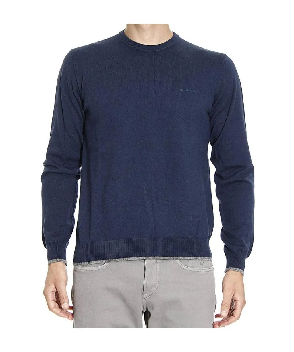 Round-Necked Logo Pullover