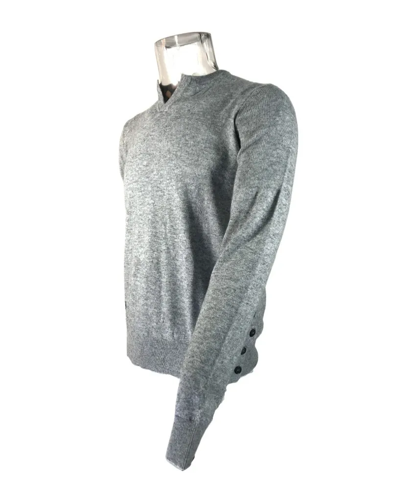 Long-Sleeved Contrasting Sweater