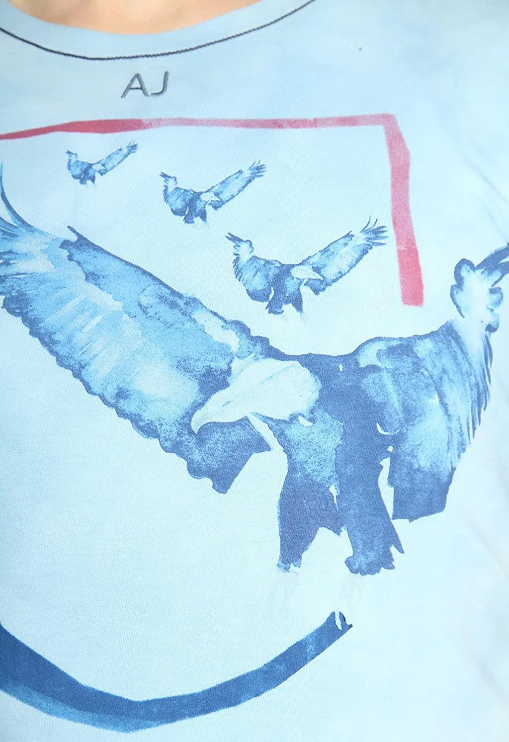 Logo Details T-Shirt